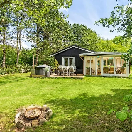 2 Bedroom Awesome In * Farso