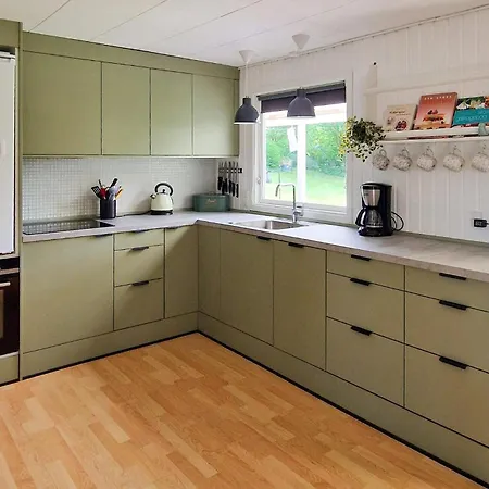 2 Bedroom Awesome In Farsø